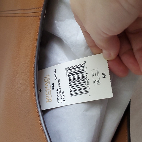 Leather Michaels Kors bag - Picture 2 of 2